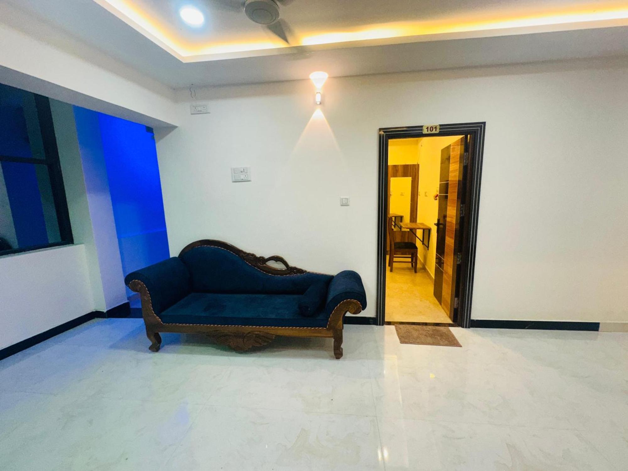Mahadeepam Residency Vila Tiruvannāmalai Exterior foto